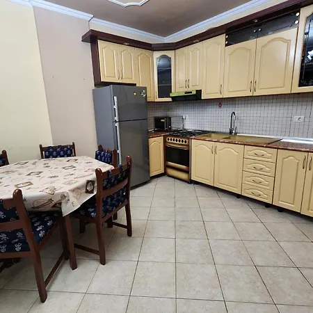 Flat Near Дуррес